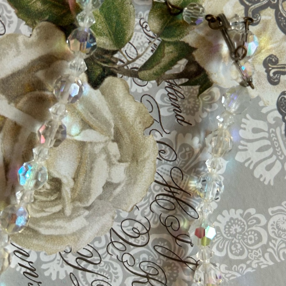 GORGEOUS OLD VINTAGE Elegant AB Glass Crystal Beaded Necklace